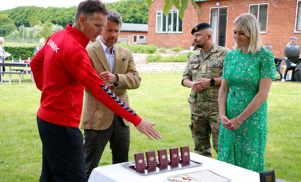 HKH Kronprinsen, forsvarsministeren, chefen for Forsvarsstaben og temamanager Claus Bodilsen