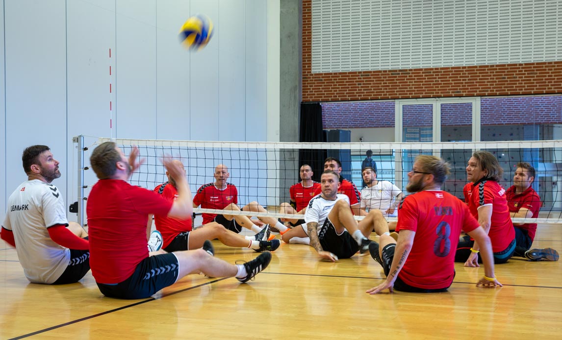 kamp i siddende volleyball