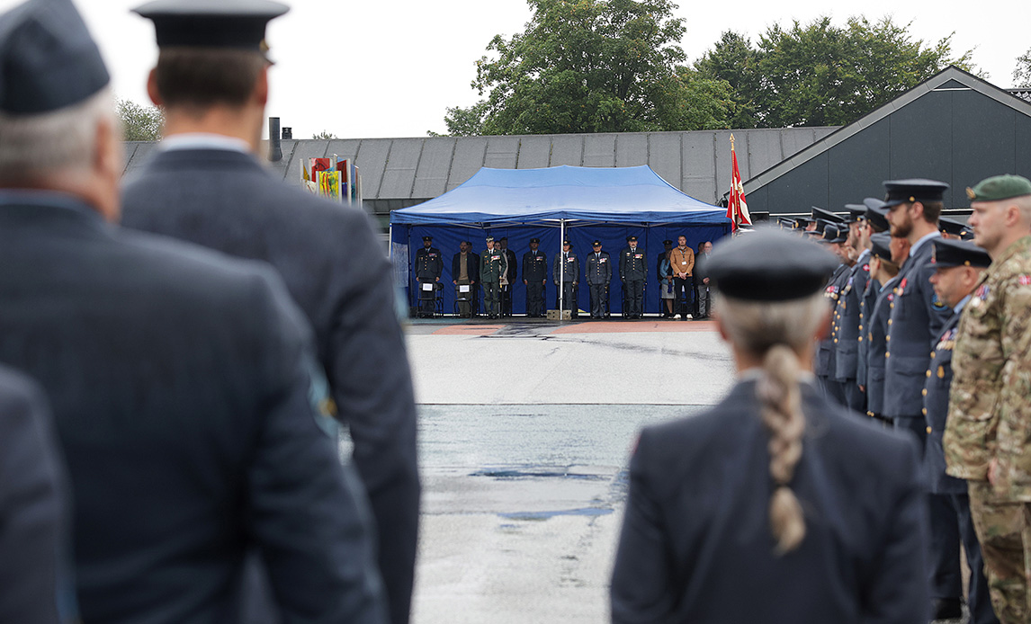 Flagdagsparade på Flyvestation Karup